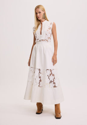 Saia midi com Renda